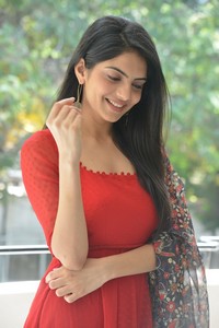 Misha Narang Photos